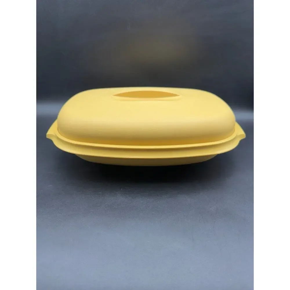 Tupperware vintage harvest